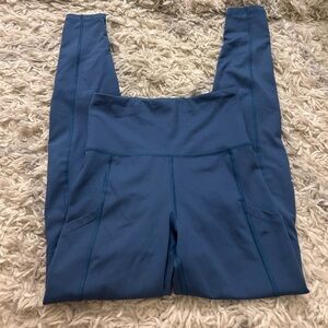 NWOT AMERICAN EAGLE EVERYDAY POCKET LEGGINGS